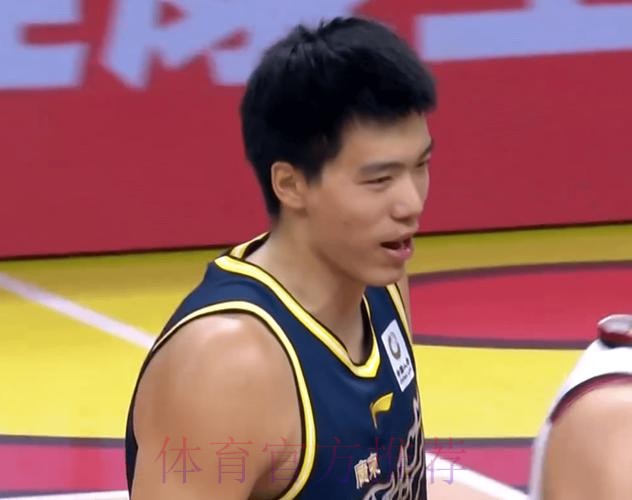 广东3消息！杜锋深夜发声，焦泊乔被辽篮球迷辱骂，朱芳雨买断王少杰